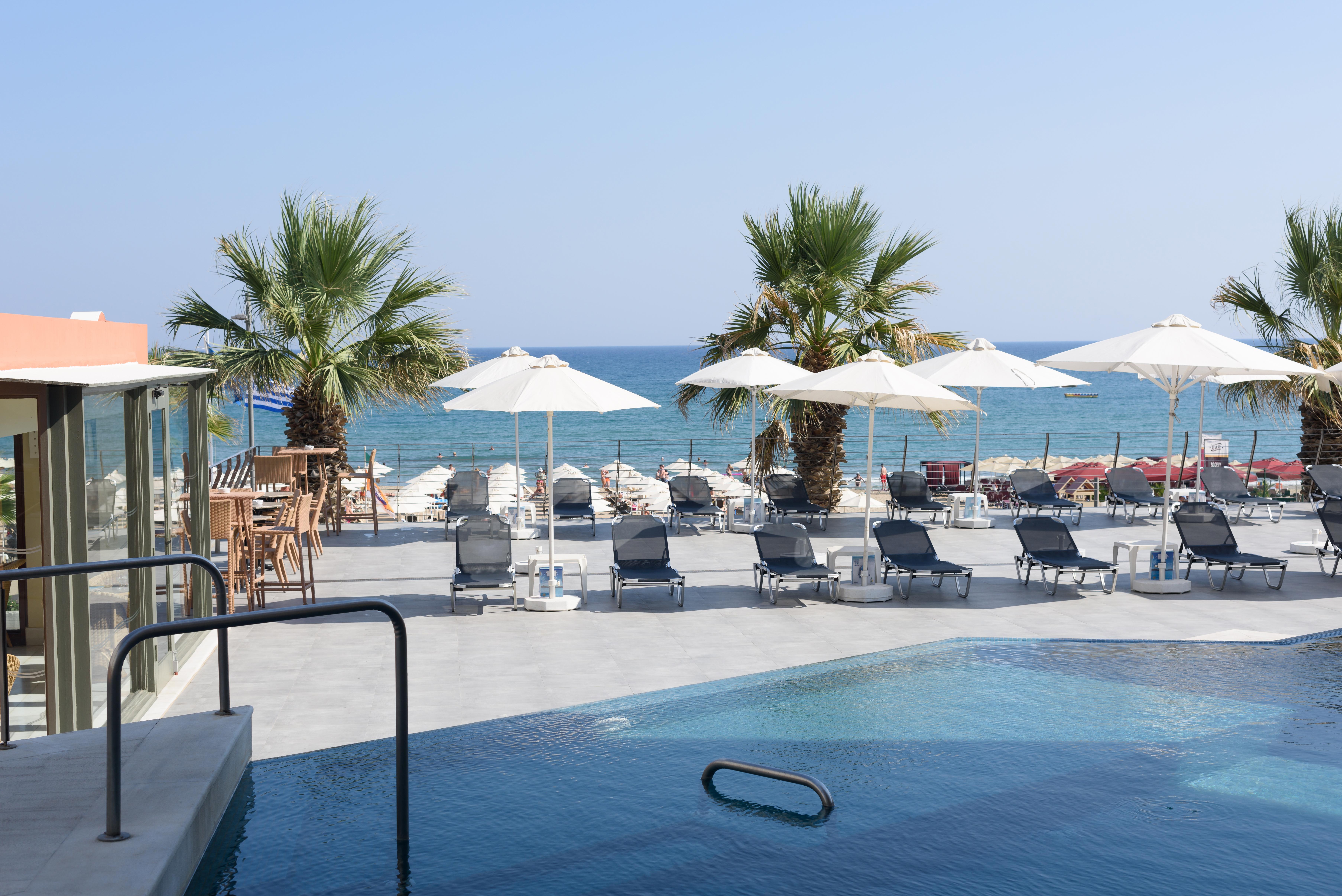 ホテル Aquila Porto Rethymno エクステリア 写真